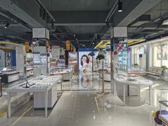 -现代眼镜批发城(台东三路店)