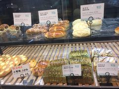 -Dough&Joe团憩(瑞虹天地月亮湾店)