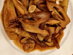 -元一希尔顿酒店·鲜切牛肉火锅禅自助餐厅
