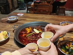 -旧街市鲜货老火锅(大光路店)