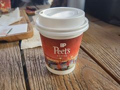 熔岩澳白-Peet's Coffee皮爷咖啡(大学路店)