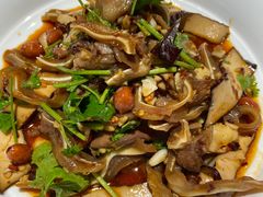 -费大厨辣椒炒肉(黄兴中心广场店)