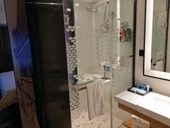 -西安钟楼北大街希尔顿欢朋酒店