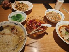 -龙抄手食府(浣花北路店)