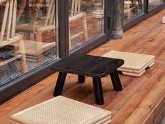 面包甜点陈列柜-Metal hands·铁手咖啡