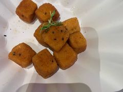-桂满陇·手作小笼包&江南叫花鸡(中山公园店)