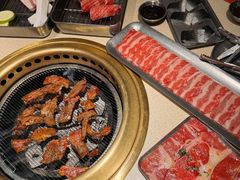 -蚂蚁洞·烤肉大营地(上海静安大悦城店)
