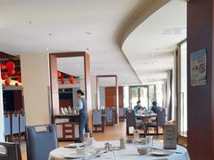 -静之湖湖畔餐厅