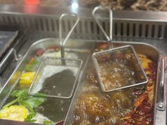 -牛里牛气· 榴莲海鲜鲜牛肉自助火锅·烤肉(横岗店)