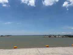 -巴陵广场