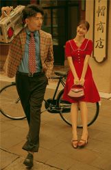 -易摄影婚纱摄影工作室