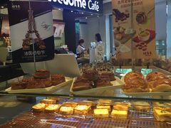 面包甜点陈列柜-味多美(江安路店)