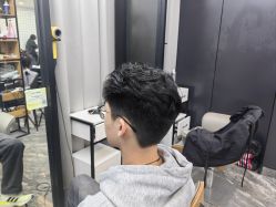 -藤野造型·专业烫染店