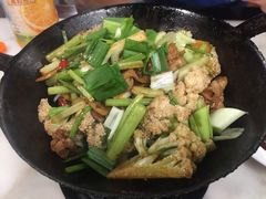 -嘉丰湘菜馆(芳群园店)