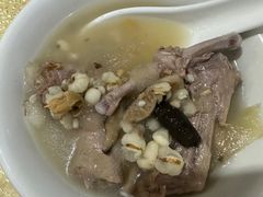 -红旗山庄(圭峰山店)