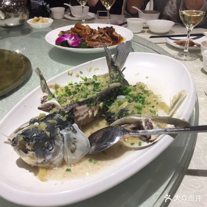 强记海鲜菜馆(蛇口店)清蒸红眉鱼图片