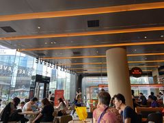 -星巴克臻选(上海合生汇1F店)