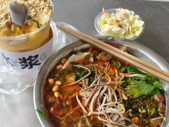 -老五鸡丝豆花面粉(瑞金北路68号院店)