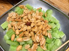 拍黄瓜-北丐先生·野馄饨烧烤(南京首店)