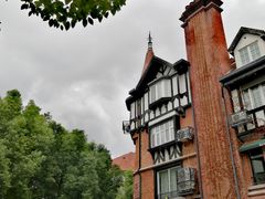 -钟书阁(松江泰晤士小镇店)