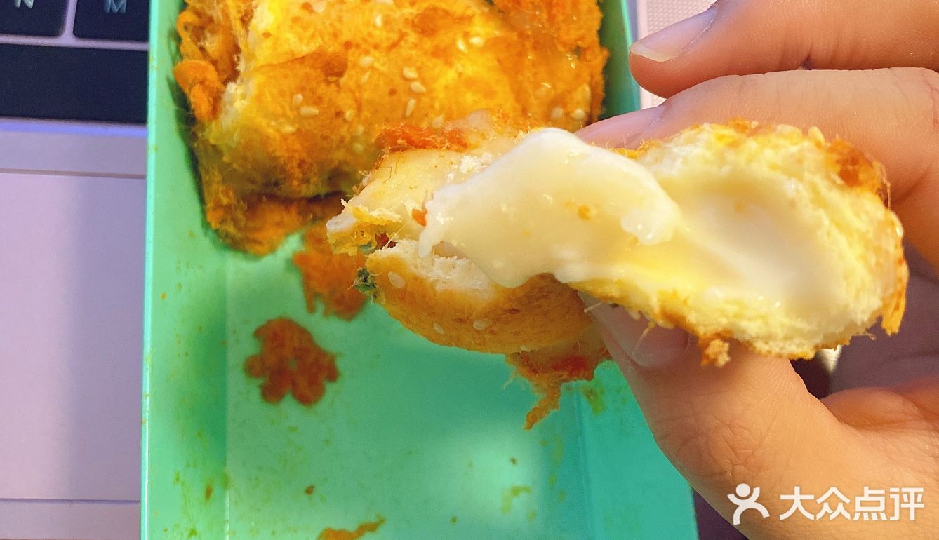 靠全程配送打卡了一直种草的糕点店