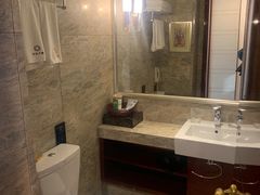 -东北大厦酒店(沈阳北站青年大街店)