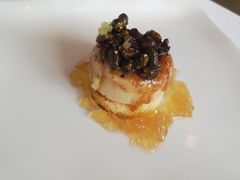 法式鹅肝酱配酸樱桃及糖衣开心果和白波特酒啫喱-Jean Georges