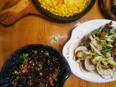 -老东镇啤酒屋海鲜加工·蒸汽海鲜·海鲜烧烤(台东店)