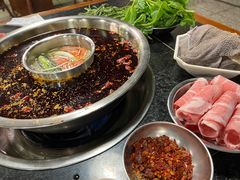 -邓莽子老火锅(中兴路总店)