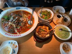 -坛宗剁椒鱼头(河西王府井店)