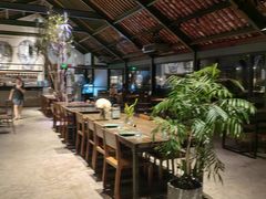 -喜洲吧·江畔老船厂·庭院餐厅(喜临院店)