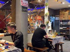 -老街烧烤大排档·地道湖北菜·龙虾馆(汉口火车站店)