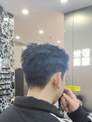 -米可造型烫发染发