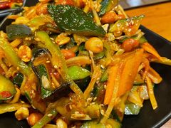 拌花菜-白玉串城(南六中路店)