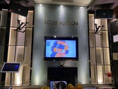 -乐潮汇时尚量贩式KTV(嘉业国际城购物中心店)