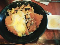 -玛格萝妮比萨屋(四平店)