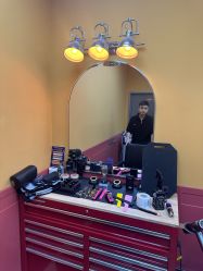 -Devilhands Barbershop男士理容店