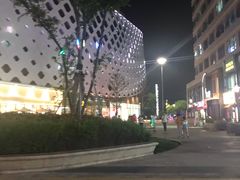 -杭州滨江宝龙城