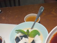 -南拳十三姨·潮汕砂锅粥(世纪金源店)