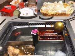 牛油麻辣锅底-海底捞火锅(方塔东街店)