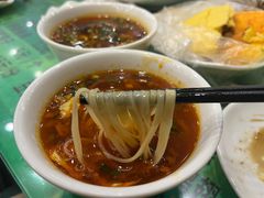 一口香臊子面-令氏家外家周秦食府(高新店)