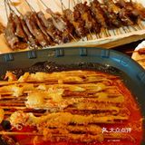肉香不怕巷子深！四城泗烧烤(卧龙寺店) 