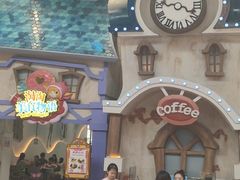 -蓝精灵乐园·世茂精灵之城主题乐园