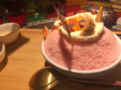 草莓绵绵冰-谭鸭血老火锅(万象九宜城店)