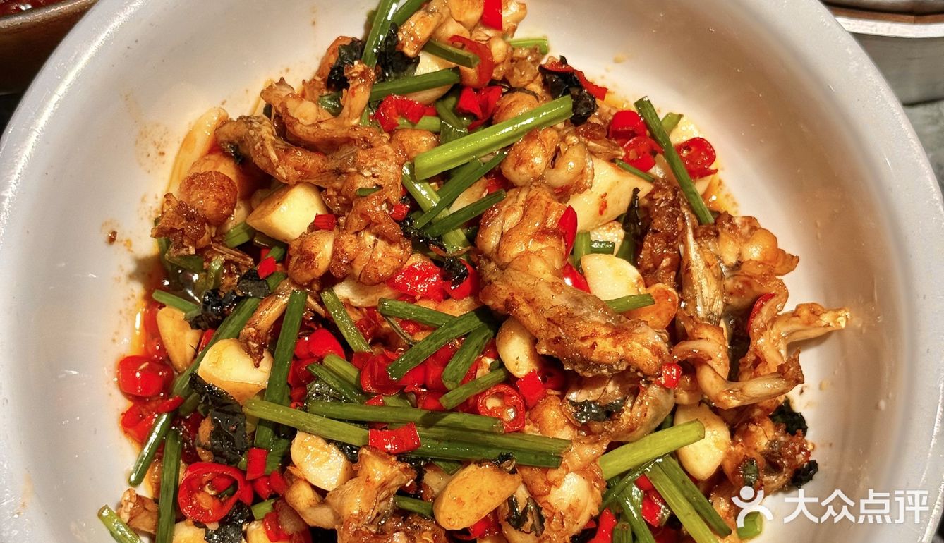 一部湘菜史，半部湘潭写！打卡冇味湘潭菜😋