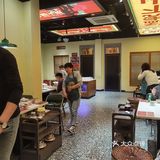 今天火锅吃撑了，超满足