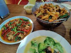 -酸婆娘重庆菜(紫竹路店)