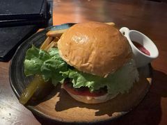 熟成牛肉汉堡-MAGPIE喜鹊派餐厅(华侨城店)