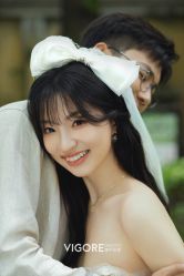 -雪中彩影婚纱摄影·微光艺术中心