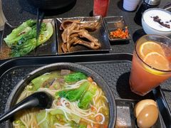 -勝记粉库桂林米粉非遗传承(西街店)